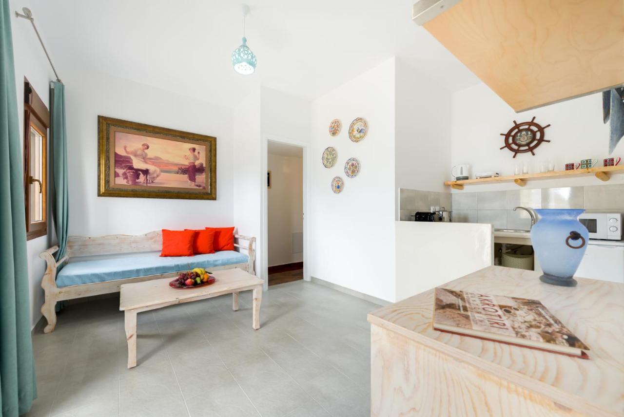 Moschatos Beach House Kamári Exteriér fotografie