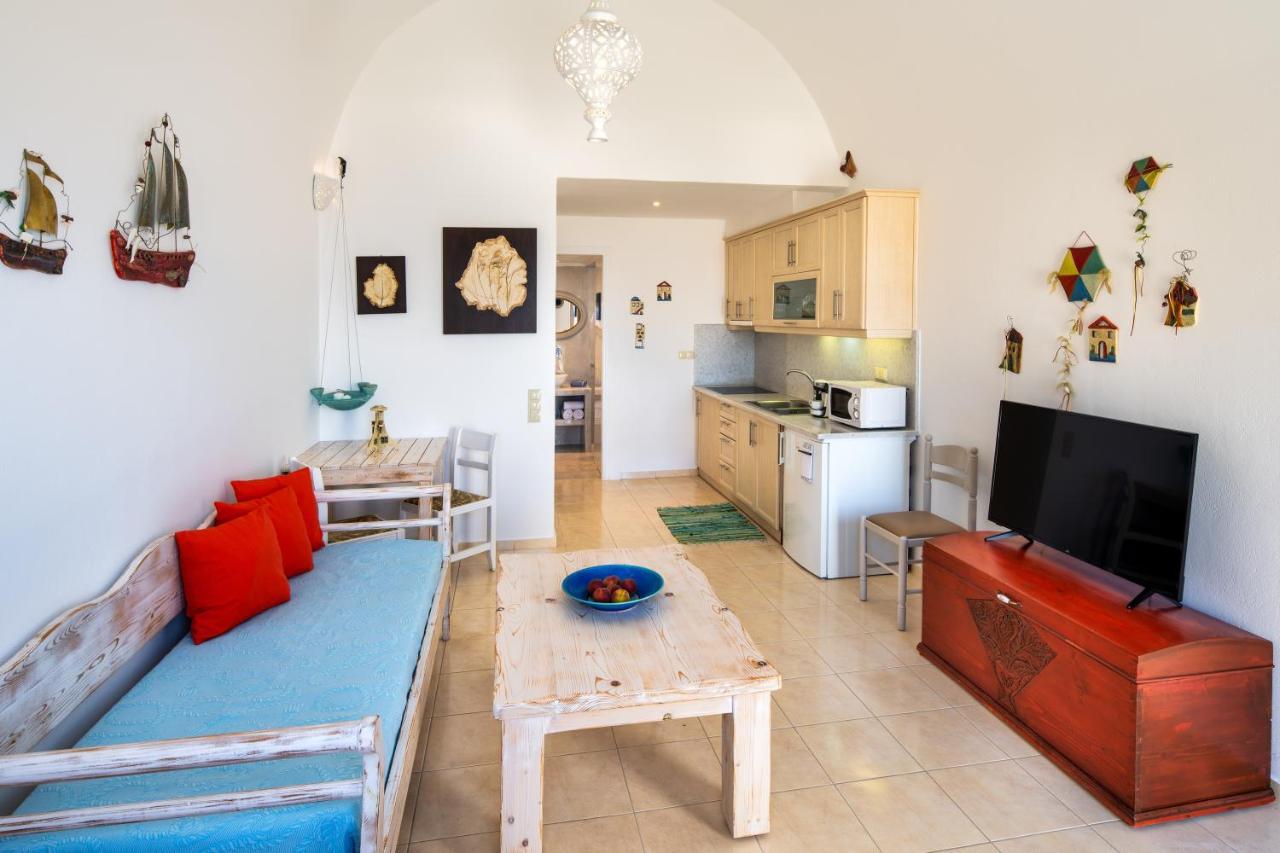 Moschatos Beach House Kamári Exteriér fotografie