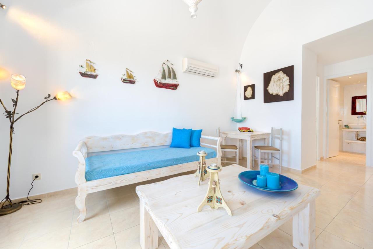 Moschatos Beach House Kamári Exteriér fotografie