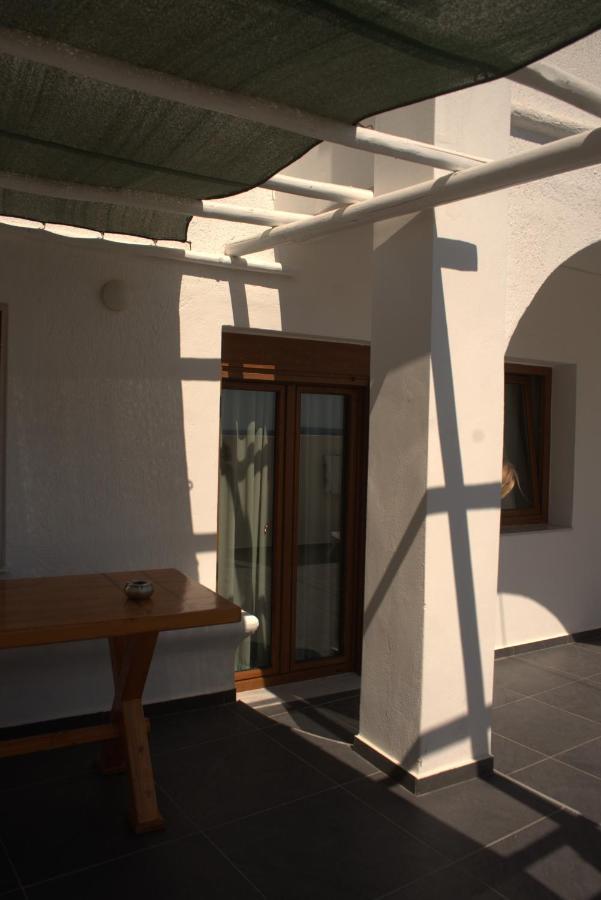 Moschatos Beach House Kamári Exteriér fotografie