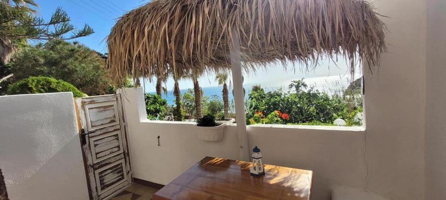 Moschatos Beach House Kamári Exteriér fotografie